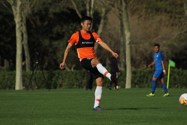 廖三宁21+11北控胜天津 沈梓捷24分深圳胜宁波